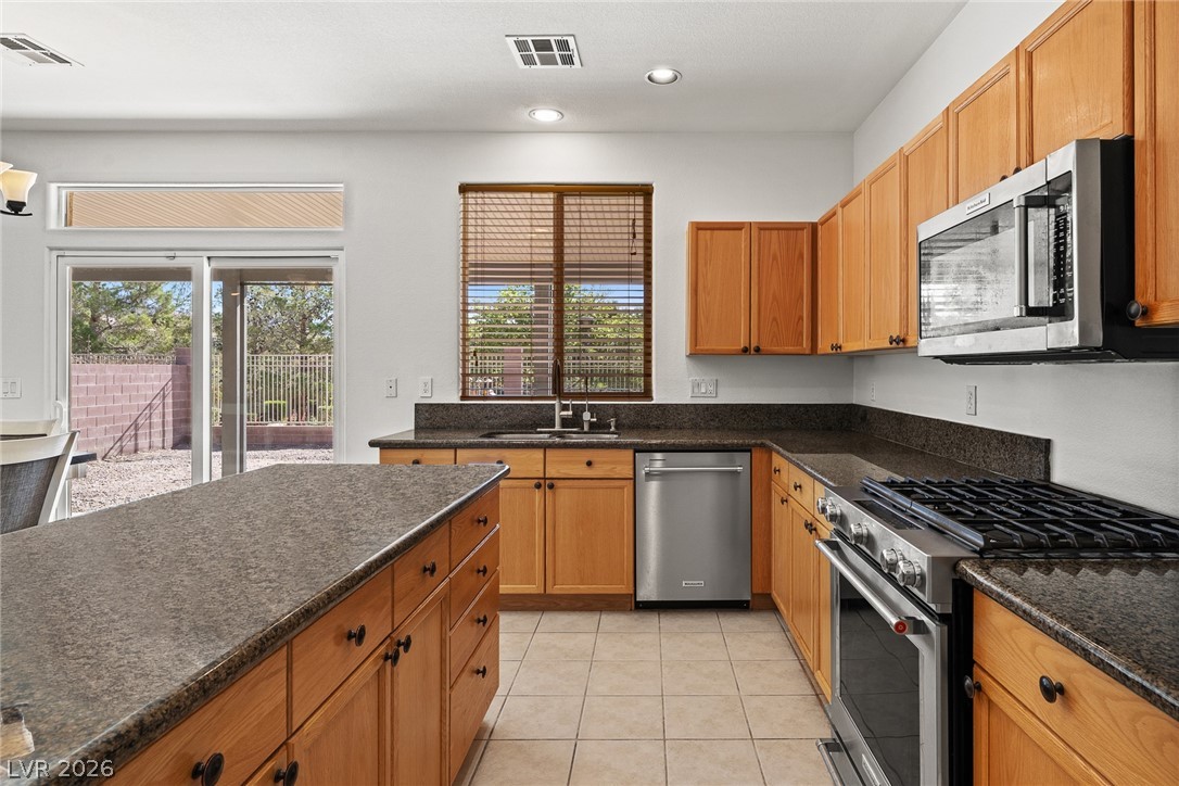 9040 Rendon Street Las Vegas, NV 89143 - Photo 22 of 78