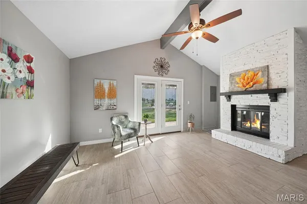 $399,900 | 505 Glenmeadow Drive, Ballwin, MO 63011