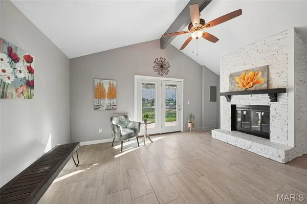 $399,900 | 505 Glenmeadow Drive, Ballwin, MO 63011