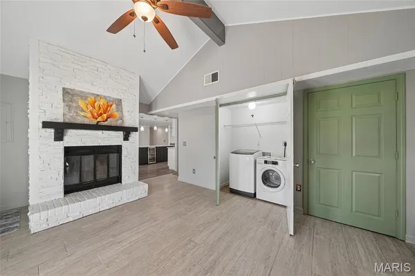 $399,900 | 505 Glenmeadow Drive, Ballwin, MO 63011