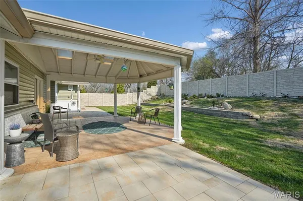 $399,900 | 505 Glenmeadow Drive, Ballwin, MO 63011