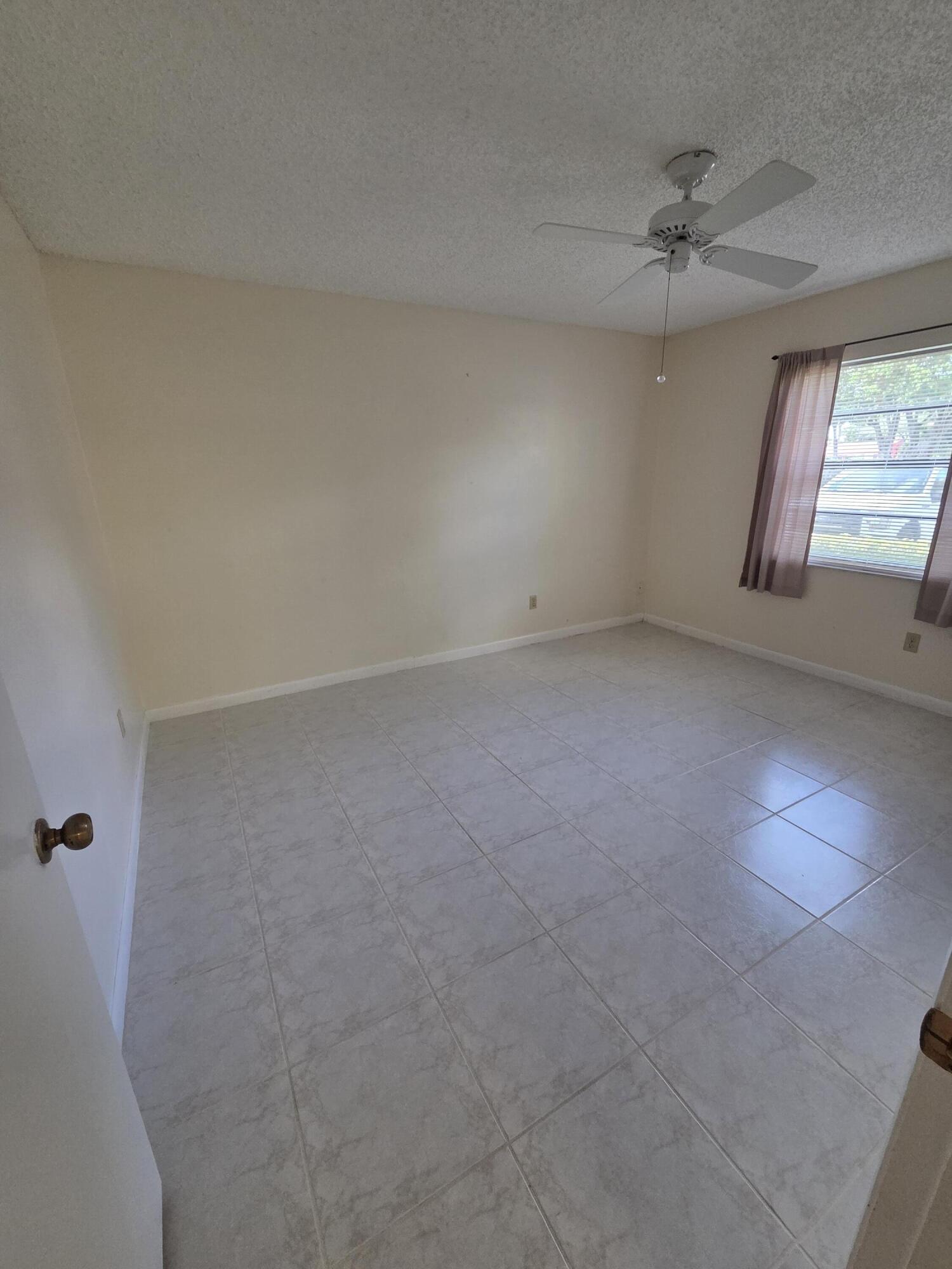 9187 Norte Lago, Unit 5E Boca Raton, FL 33428 - Photo 5 of 14 mo3
