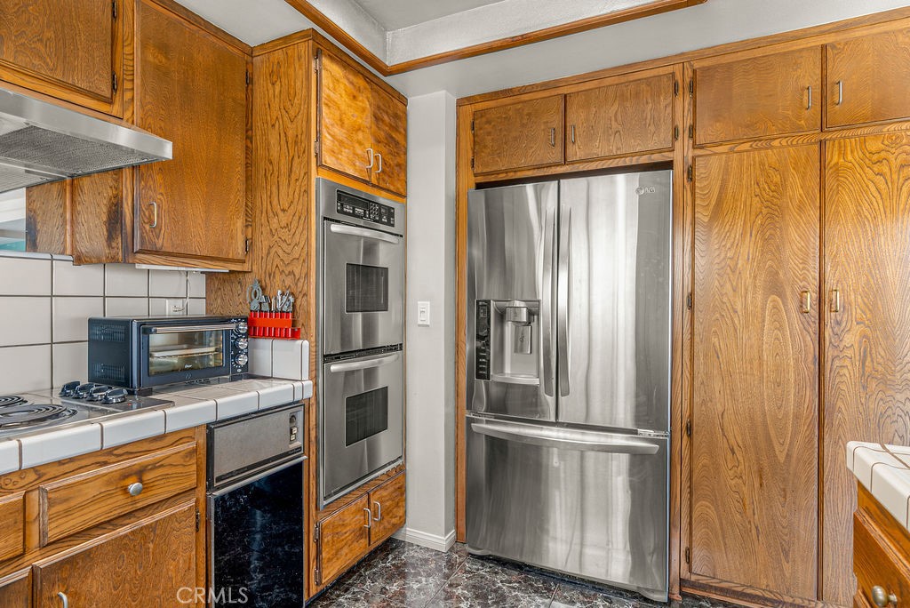 711 West 33rd Street, Unit 6 San Pedro, CA 90731 - Photo 11 of 40