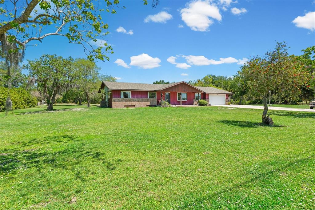 7605 Richardson Road Sarasota, FL 34240 - Photo 2 of 67