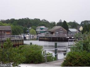146 Revolutionary Road Tuckerton, NJ 08087 - Photo 8 of 11