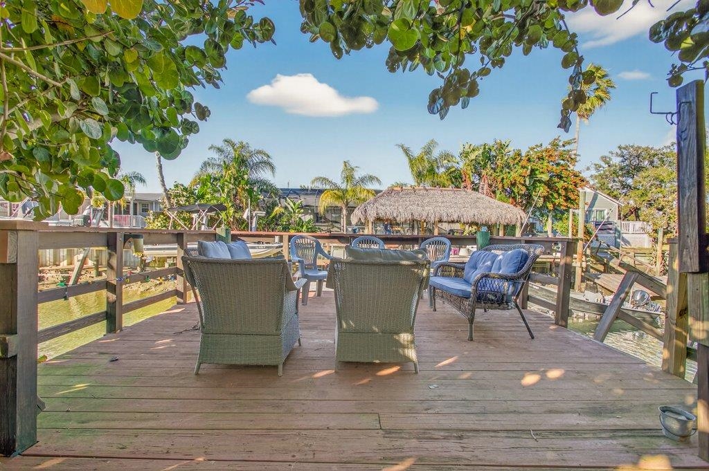 254 Basque Road St. Augustine, FL 32080 - Photo 50 of 67 a view of a dining room with furniture and a potted plant