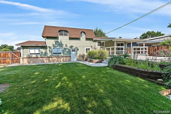 $765,000 | 9525 West Kentucky Drive, Lakewood, CO 80226