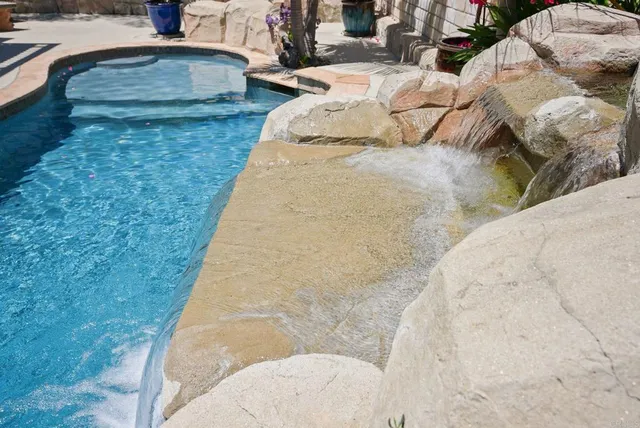 $2,049,999 | 3442 Celinda Drive, Carlsbad, CA 92008