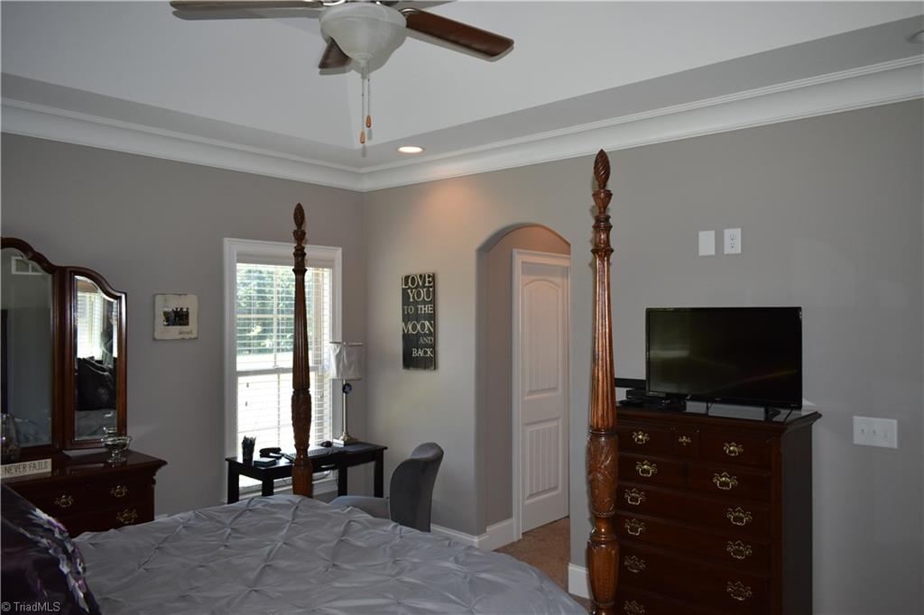 294 Mitchell Road Reidsville, NC 27320 - Photo 11 of 29