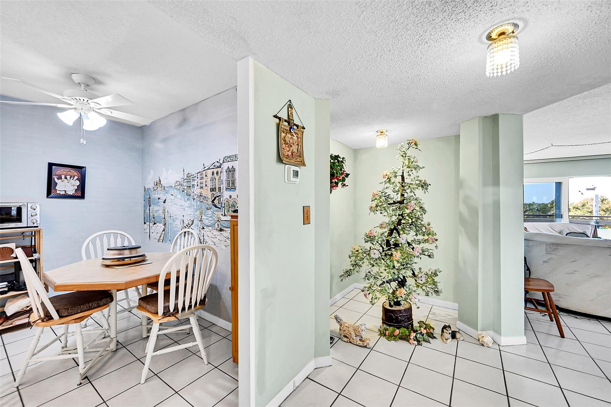 401 Briny Avenue, Unit 409 Pompano Beach, FL 33062 - Photo 3 of 62 Photo 3