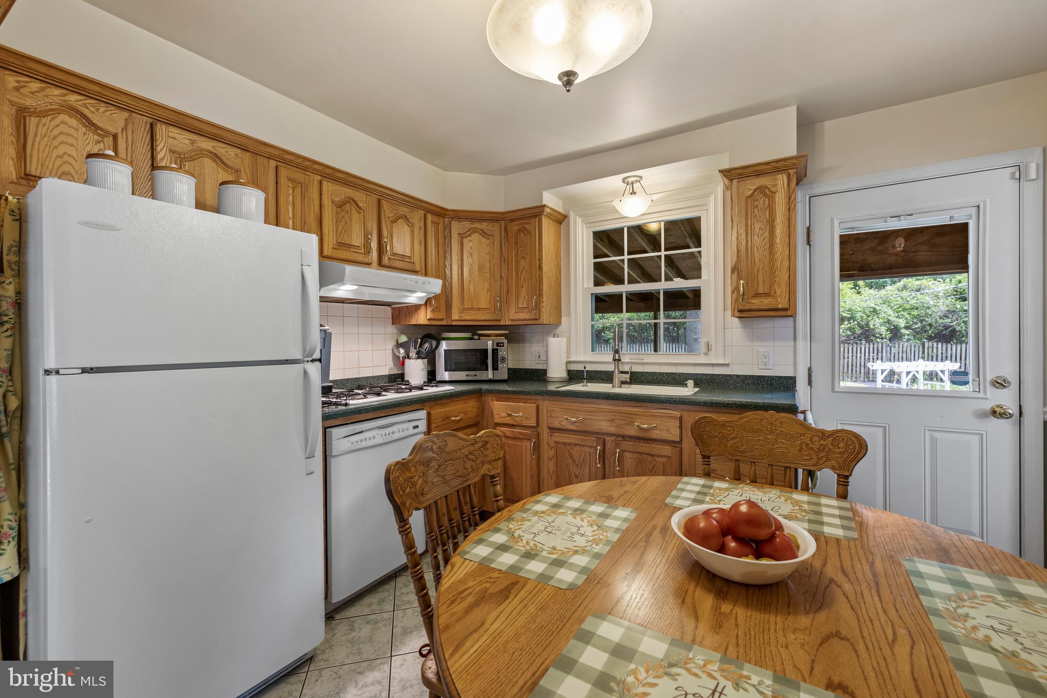 8209 Rider Avenue Towson, MD 21204 - Photo 10 of 31 Kitchen