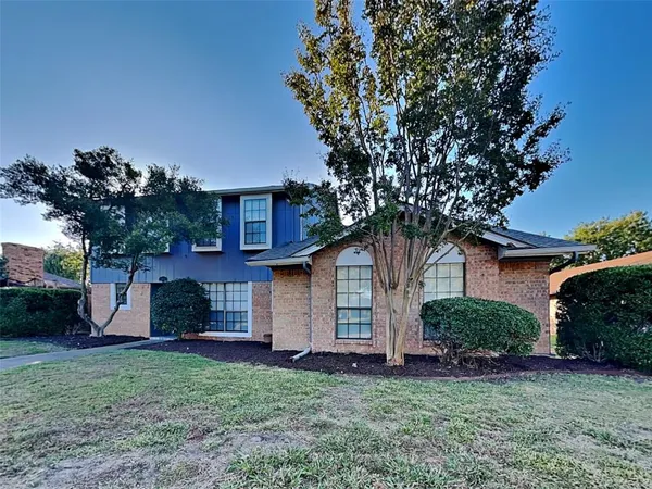 $2,800 | 1920 Oakbluff Drive, Carrollton, TX 75007