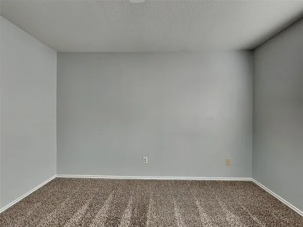 $2,800 | 1920 Oakbluff Drive, Carrollton, TX 75007