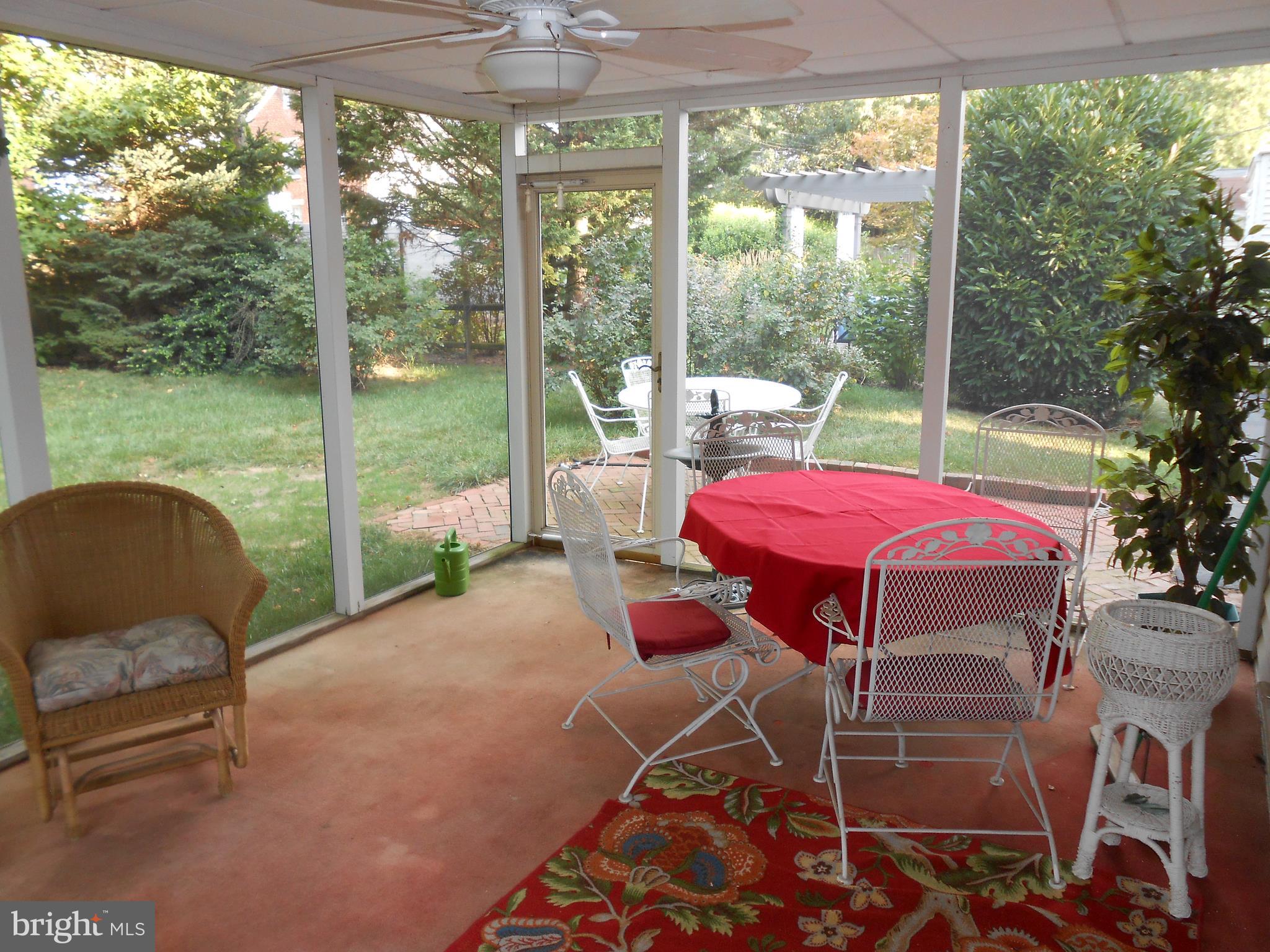 7 York Road Wilmington, DE 19803 - Photo 20 of 34 Screen Porch