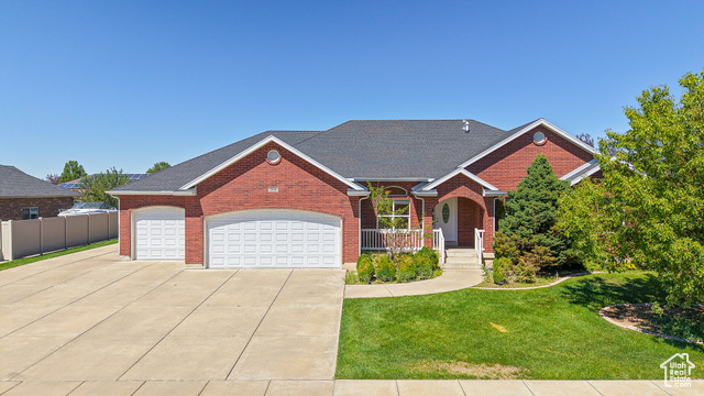 2816 960 North Clinton, UT 84015 - Photo 1 of 1 Gallery Image 1