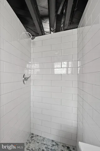 $2,200 | 710 Edmondson Avenue, Catonsville, MD 21228