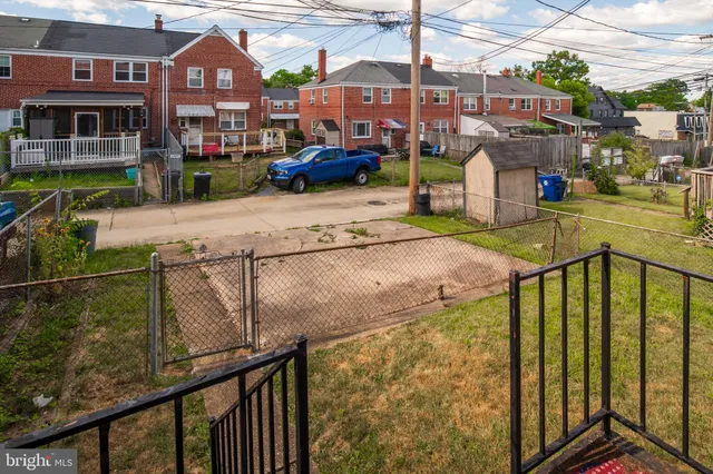 $2,200 | 710 Edmondson Avenue, Catonsville, MD 21228