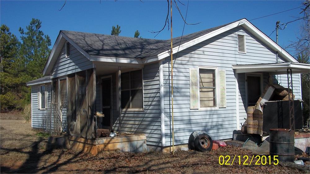 Front of Home on Lot