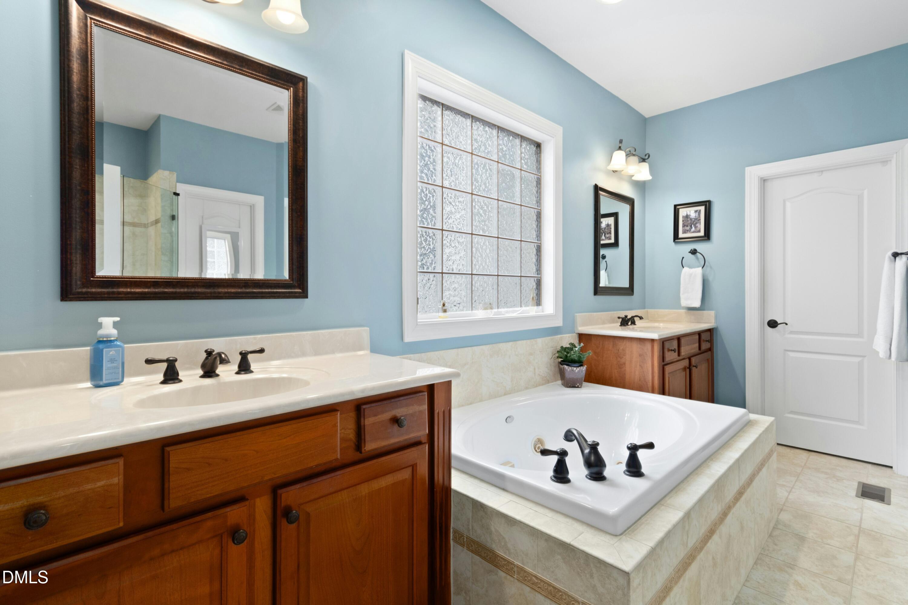 1615 Elegance Drive Raleigh, NC 27614 - Photo 27 of 51 027-488914-IMG_6529