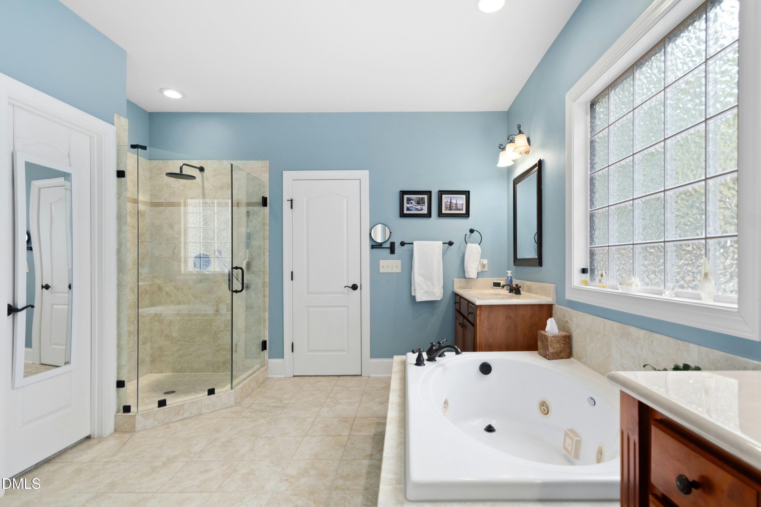 1615 Elegance Drive Raleigh, NC 27614 - Photo 29 of 51 029-488914-IMG_6553