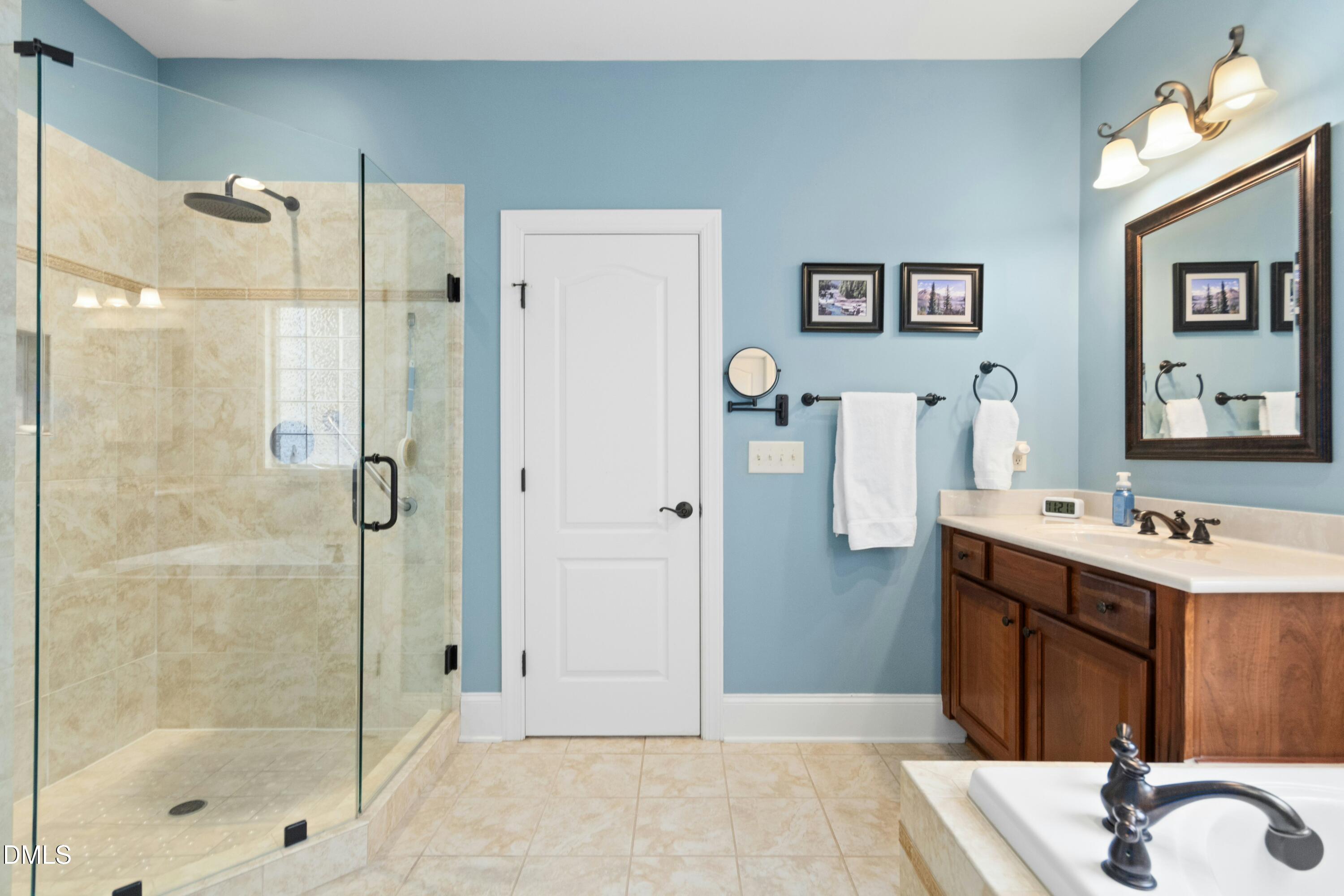 1615 Elegance Drive Raleigh, NC 27614 - Photo 30 of 51 030-488914-IMG_6541