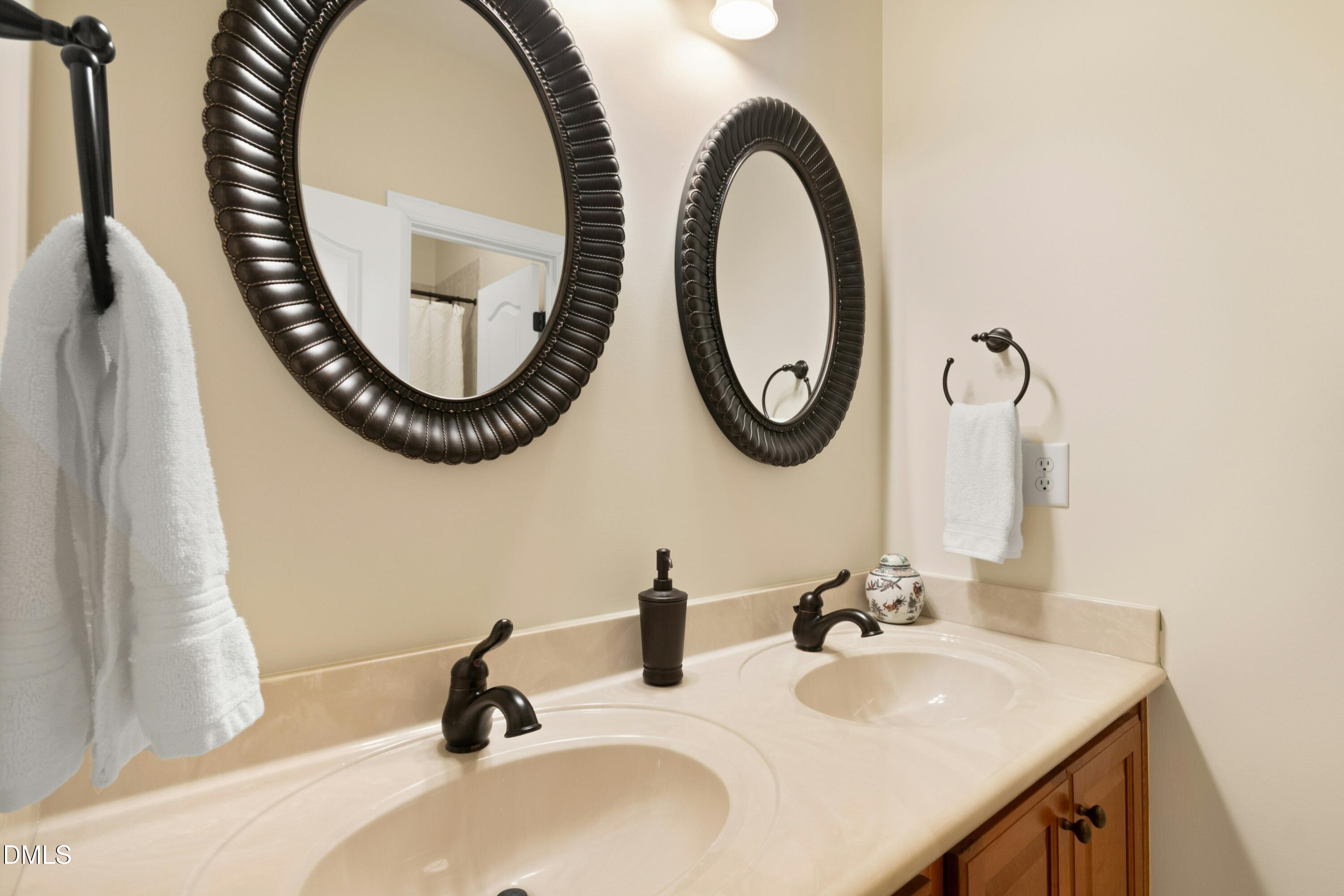 1615 Elegance Drive Raleigh, NC 27614 - Photo 41 of 51 041-488914-IMG_6752