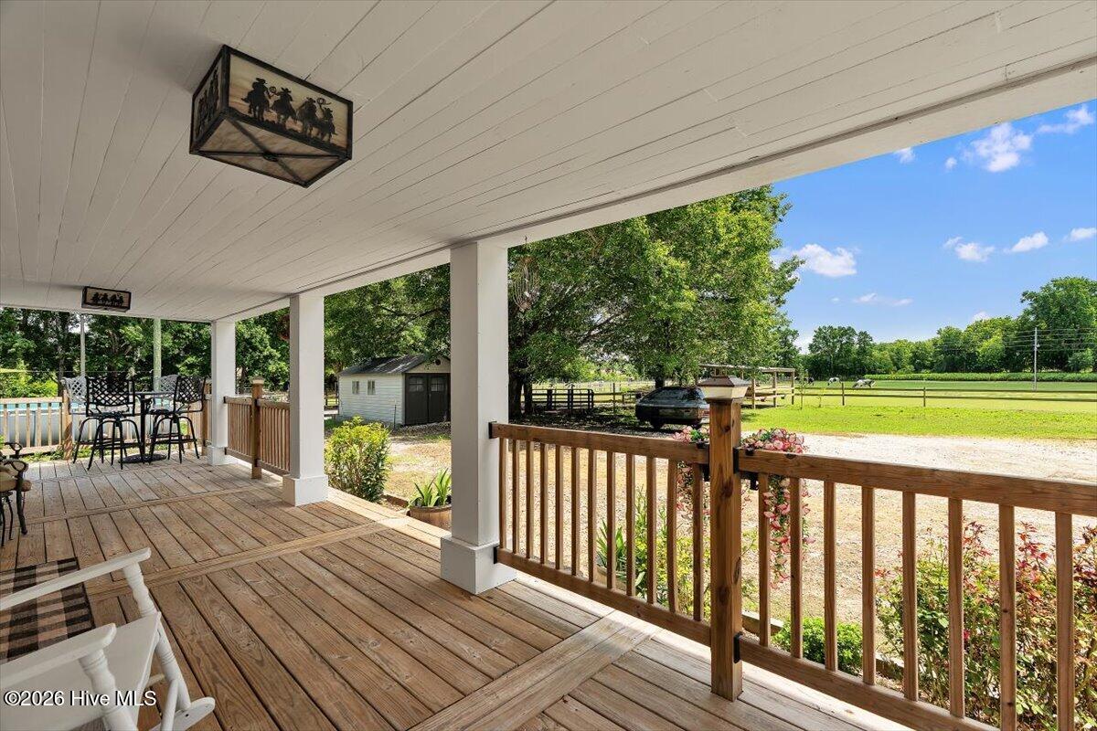 330 Lake Road Newport, NC 28570 - Photo 4 of 71