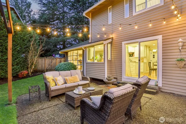 $2,120,000 | 4546 193rd Place Southeast, Issaquah, WA 98027