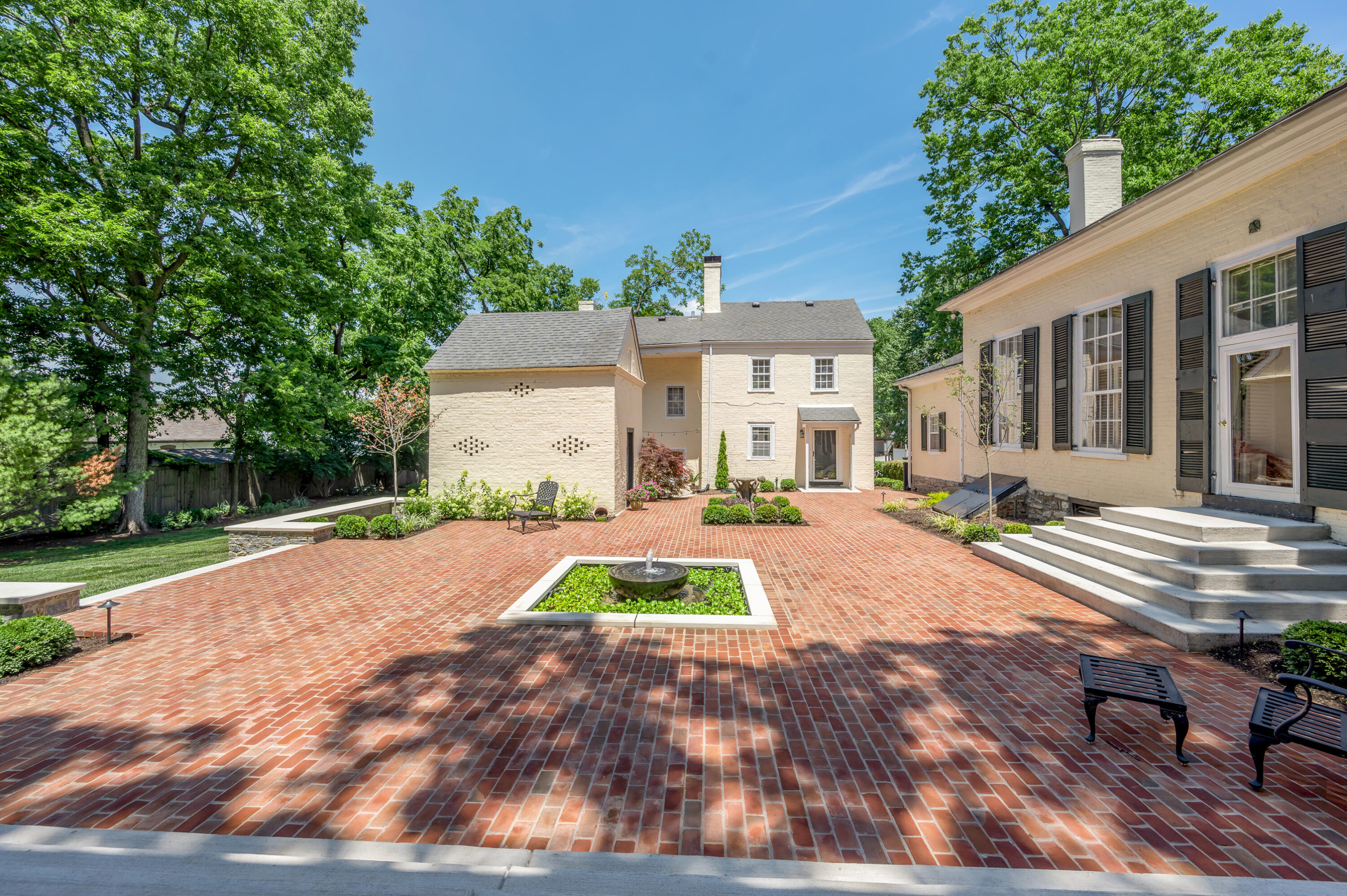 461 North Limestone Lexington, KY 40508 - Photo 94 of 112 TDB_7703