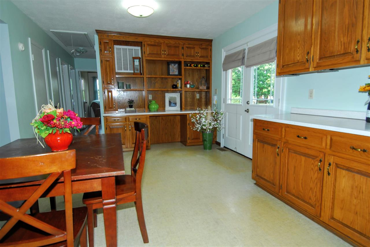 2913 Wicklow Place Raleigh, NC 27604 - Photo 9 of 21 Photo 9
