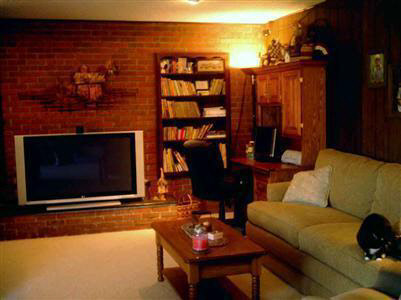 12329 White Lake Road Fenton, MI 48430 - Photo 7 of 13 20260437-6.JPG