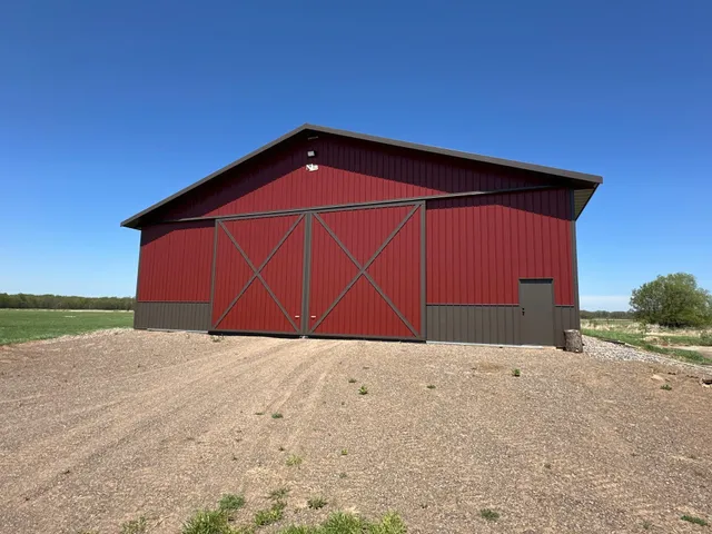 $1,250,000 | 37791 390th Avenue, Aitkin, MN 56431