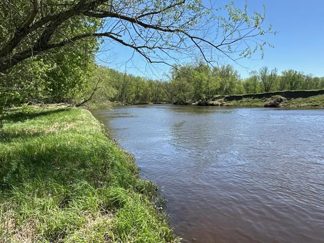 $1,250,000 | 37791 390th Avenue, Aitkin, MN 56431