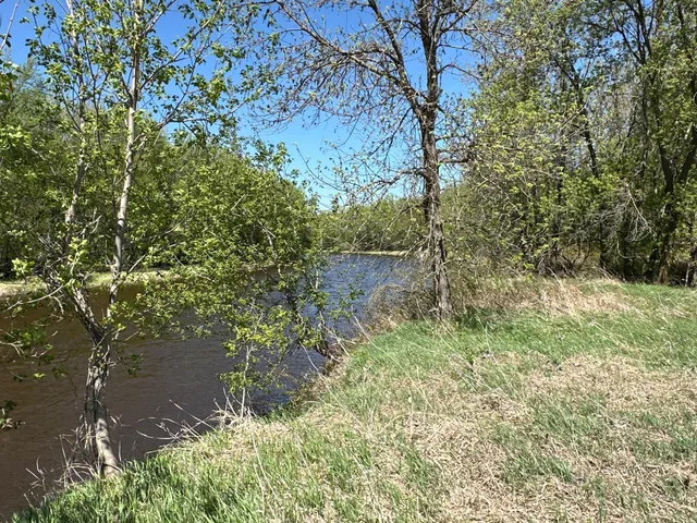 $1,250,000 | 37791 390th Avenue, Aitkin, MN 56431