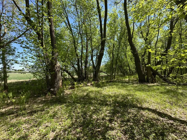 $1,250,000 | 37791 390th Avenue, Aitkin, MN 56431