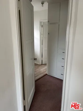 $2,100 | 811 1/2 East Nutwood Street, Unit 1/2, Inglewood, CA 90301