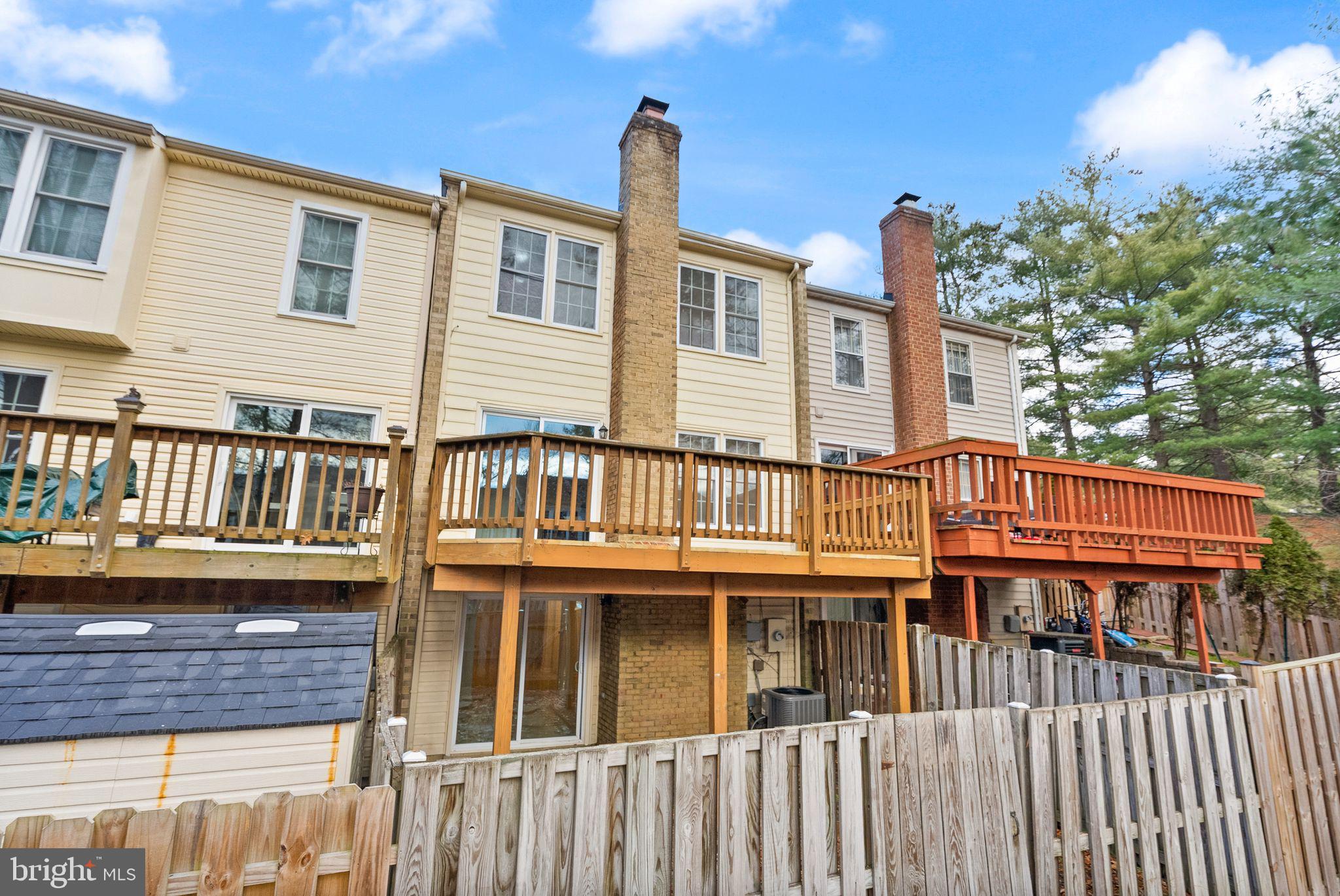 3203 Foothill Street Woodbridge, VA 22192 - Photo 55 of 57 a front view of a house with a porch