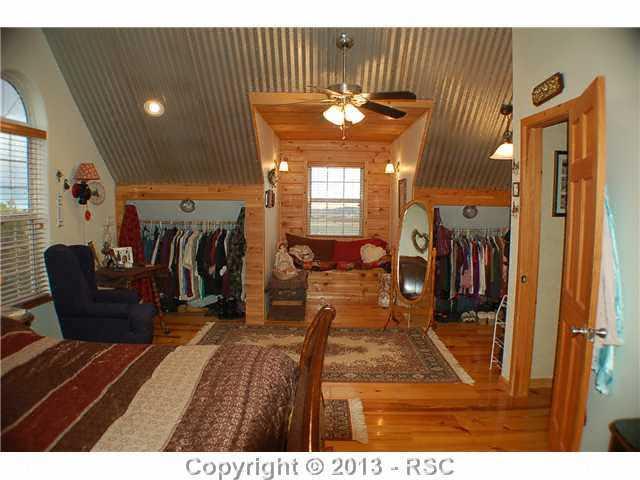 10541 Oak Lane Rye, CO 81069 - Photo 16 of 22 Gallery Image 16