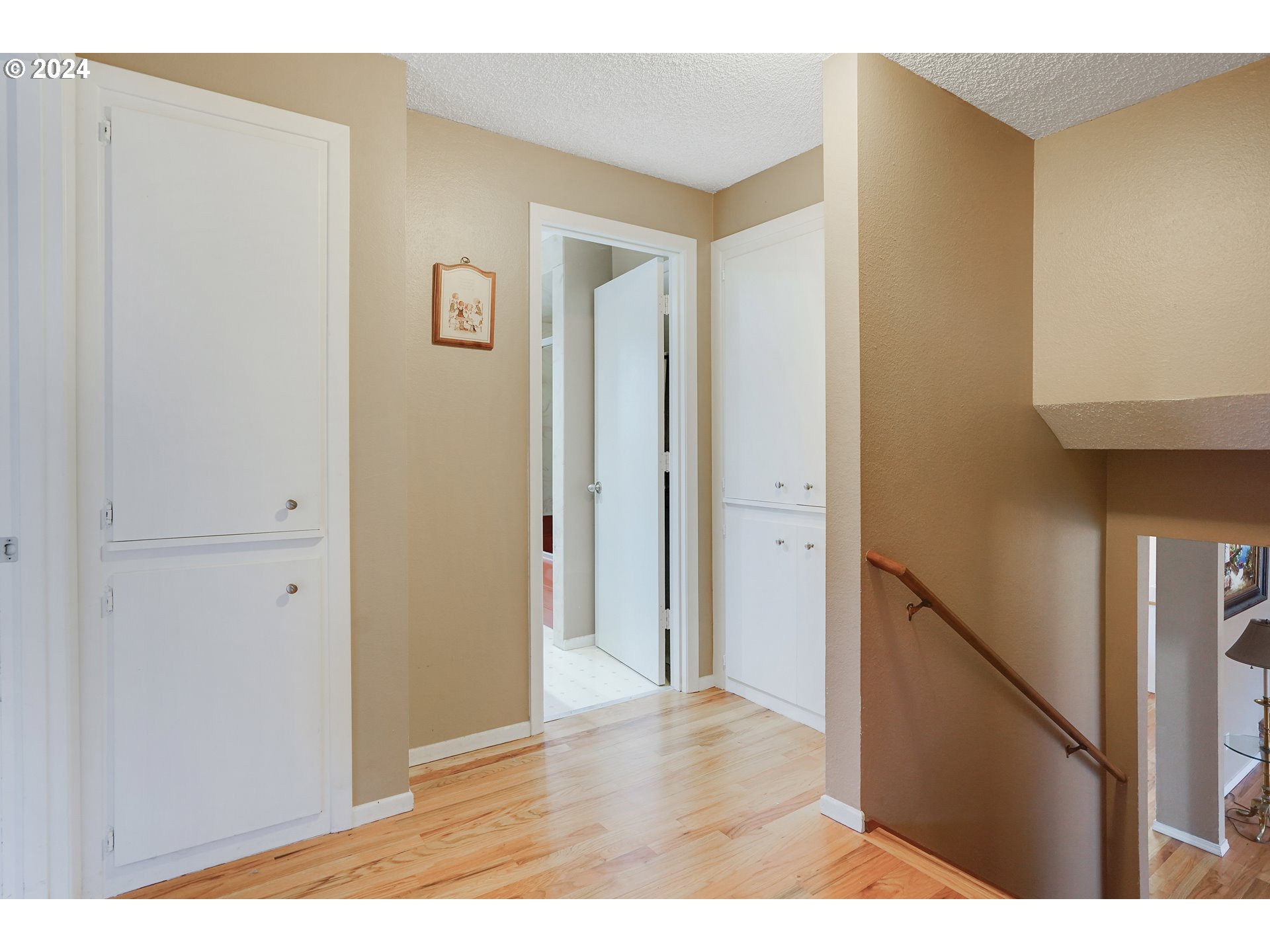 390 Northwest Conifer Boulevard Corvallis, OR 97330 - Photo 17 of 47 a view interior of the house and wooden floor