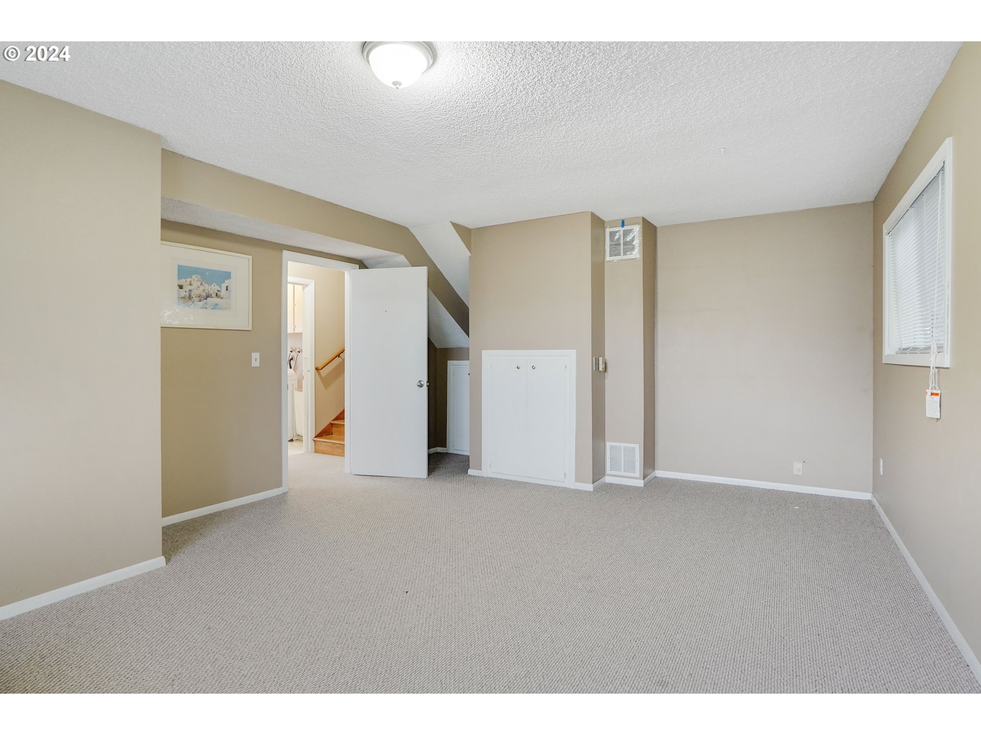 390 Northwest Conifer Boulevard Corvallis, OR 97330 - Photo 33 of 47 a view of an empty room