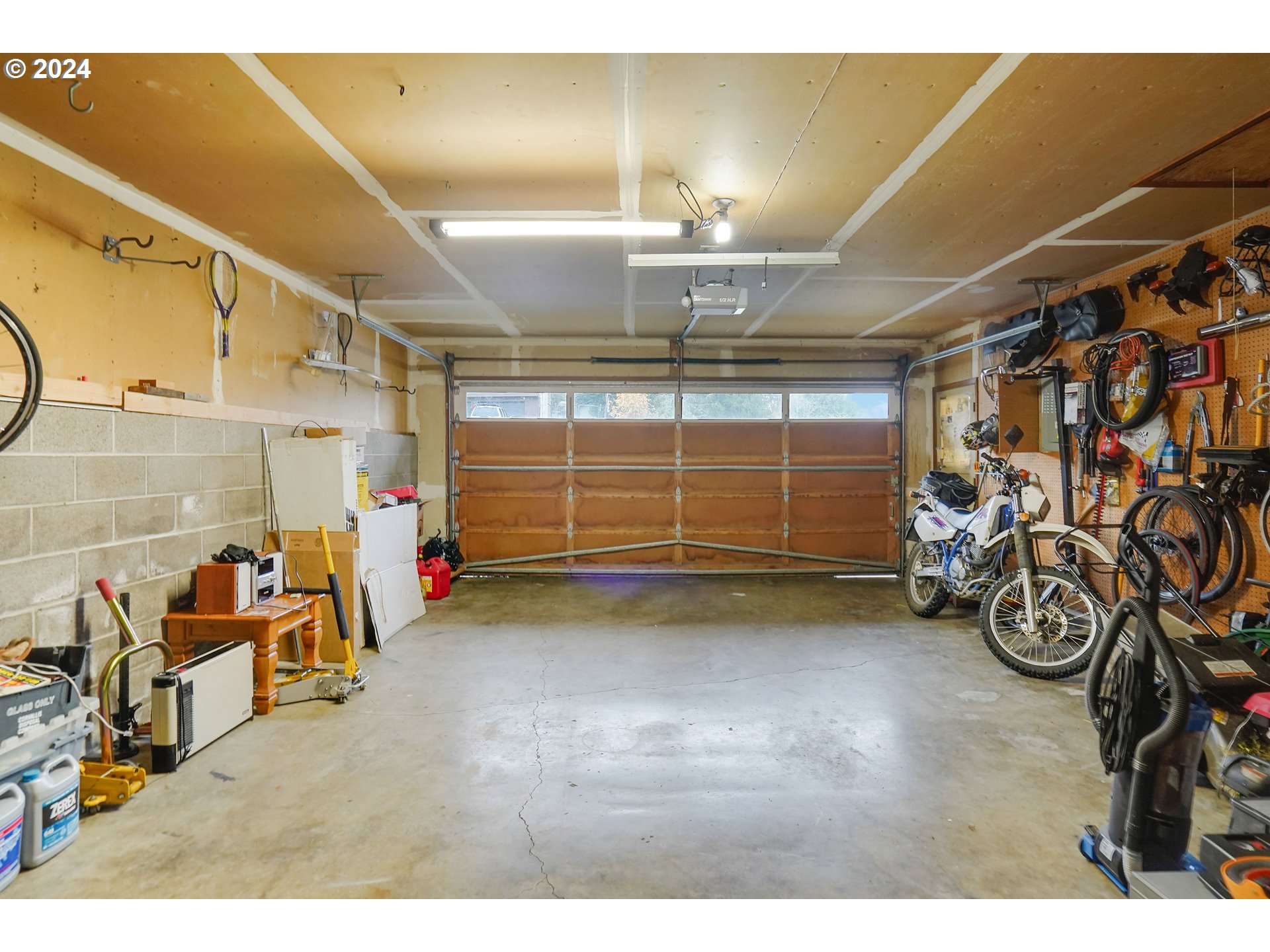 390 Northwest Conifer Boulevard Corvallis, OR 97330 - Photo 39 of 47 a view of a room with gym equipment