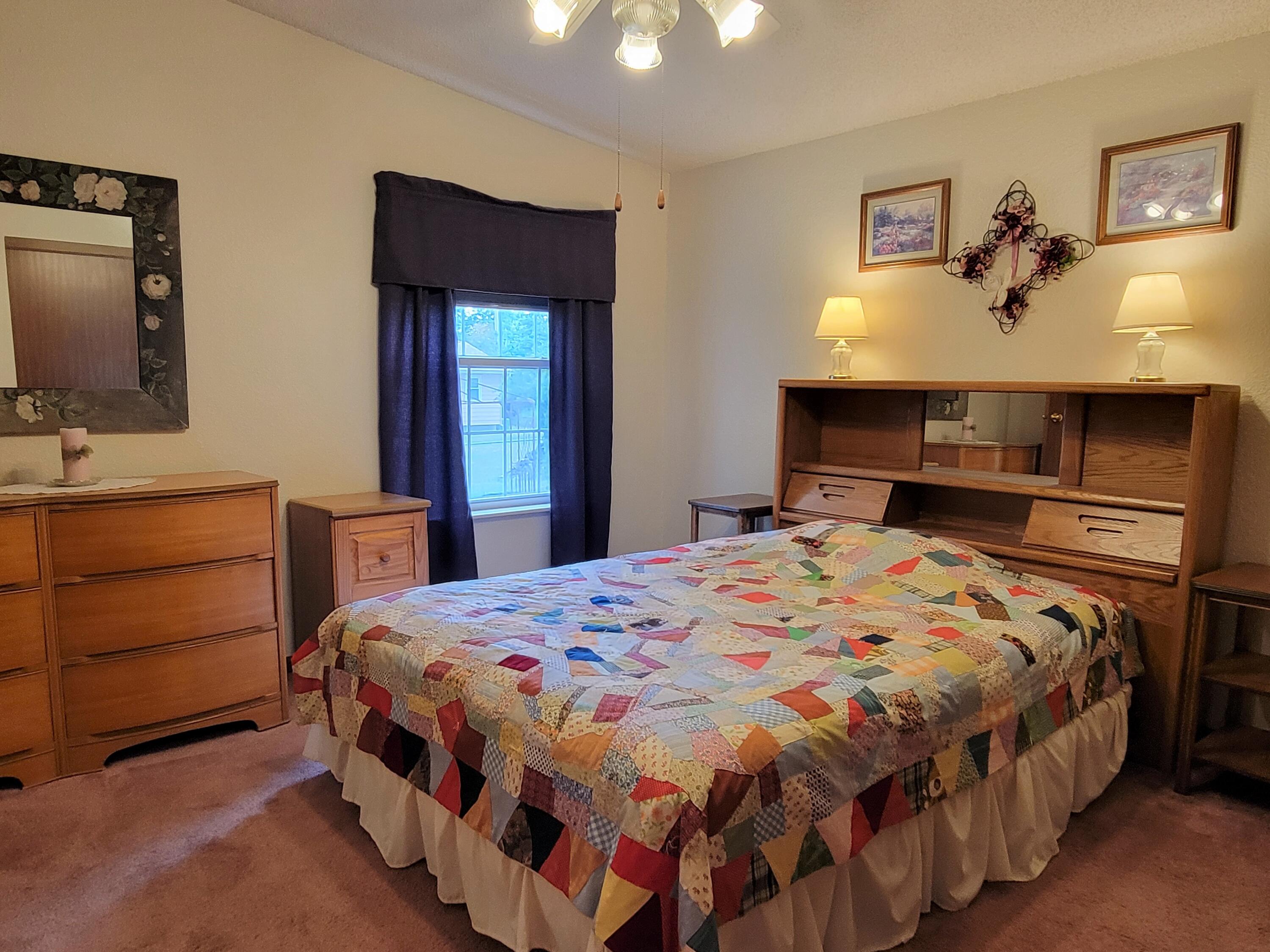 1064 Riverside Lowell, MI 49331 - Photo 8 of 24 MBR2