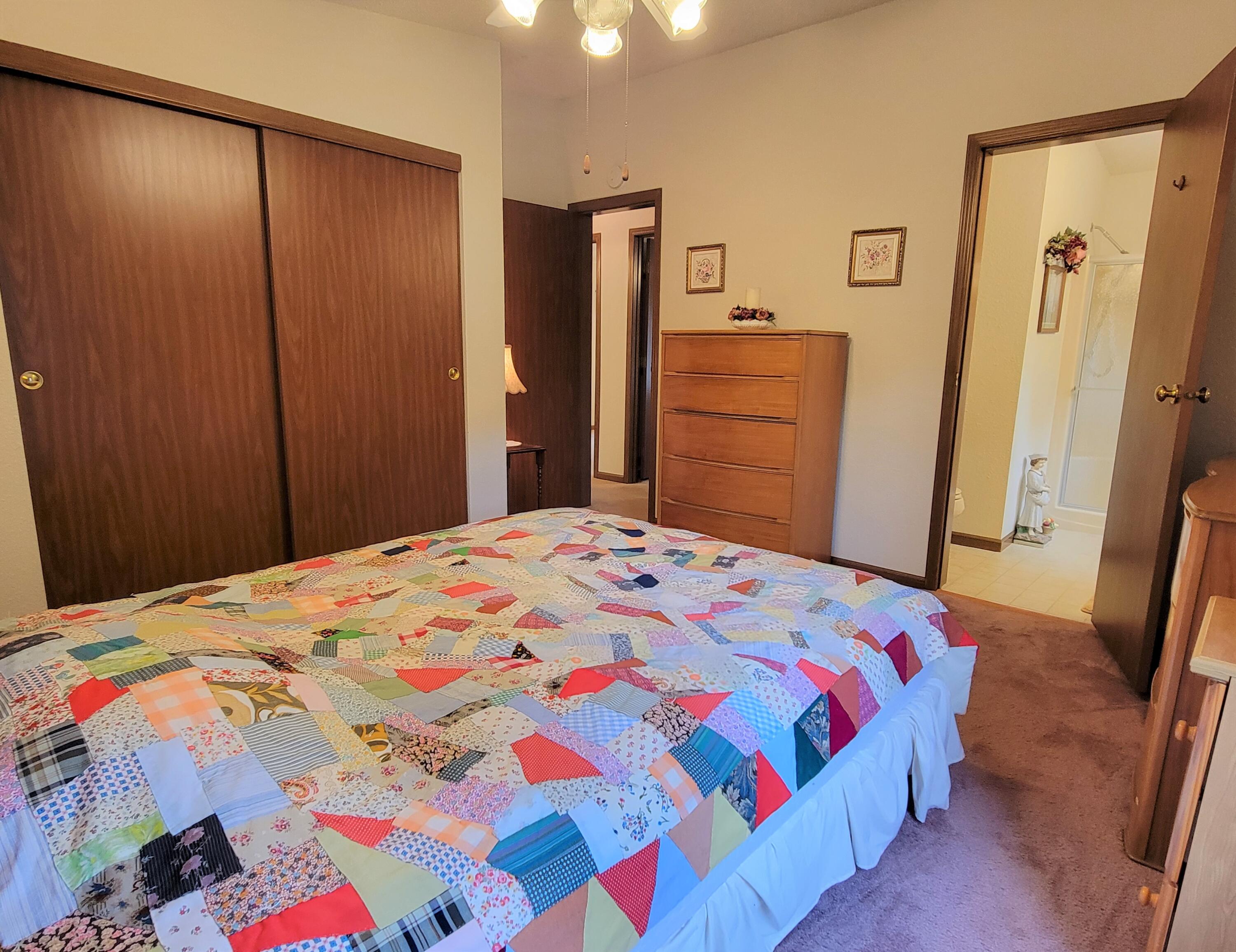 1064 Riverside Lowell, MI 49331 - Photo 10 of 24 MBR 2