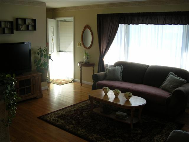 5 Starlight Road Latham, NY 12110 - Photo 6 of 12 Photo 6