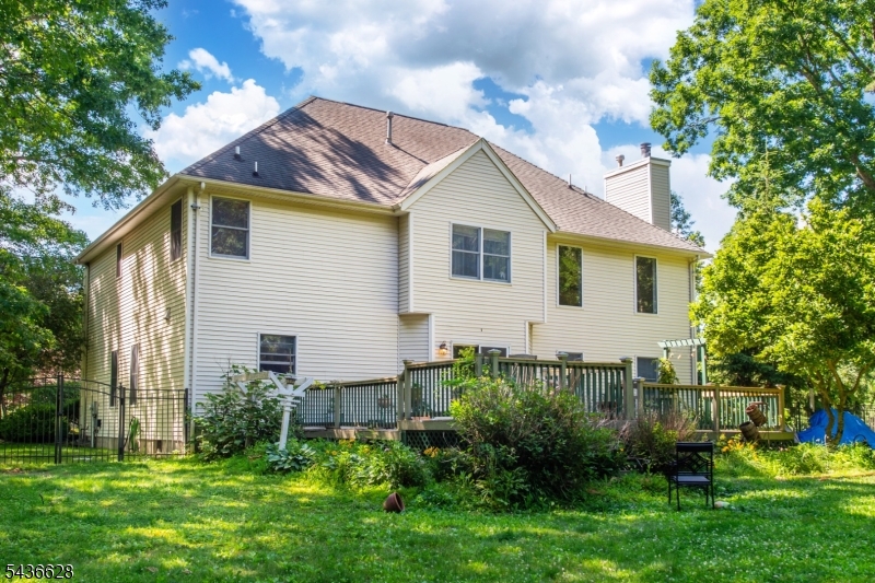 5 Kingston Court Oak Ridge, NJ 07438 - Photo 45 of 49