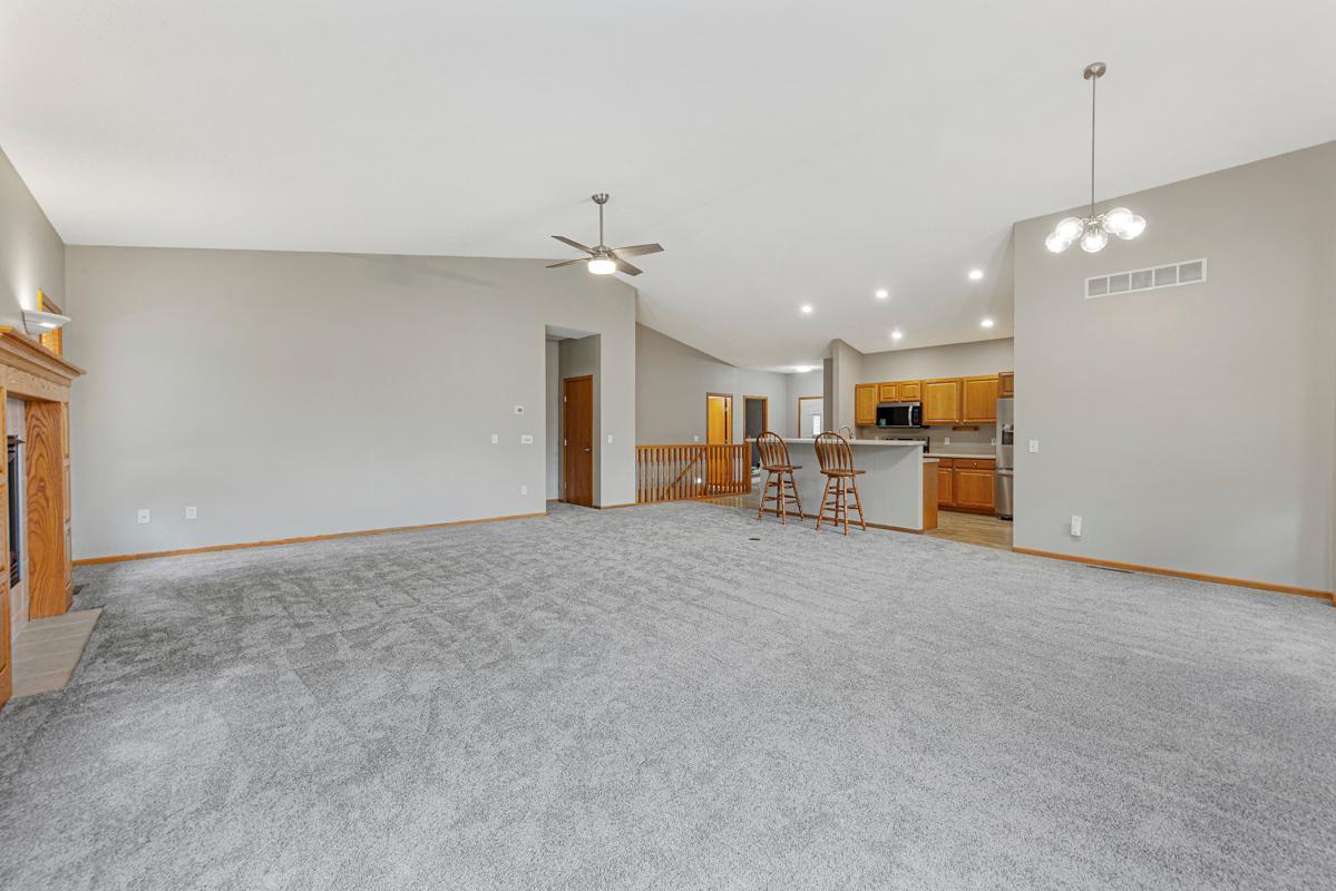 945 Rice Street Faribault, MN 55021 - Photo 20 of 44