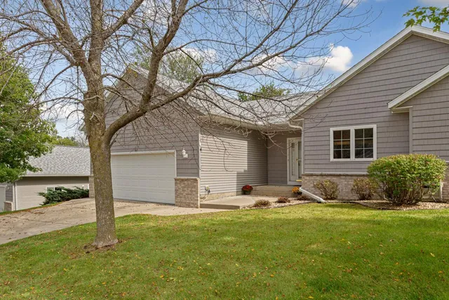 $344,900 | 945 Rice Street, Faribault, MN 55021