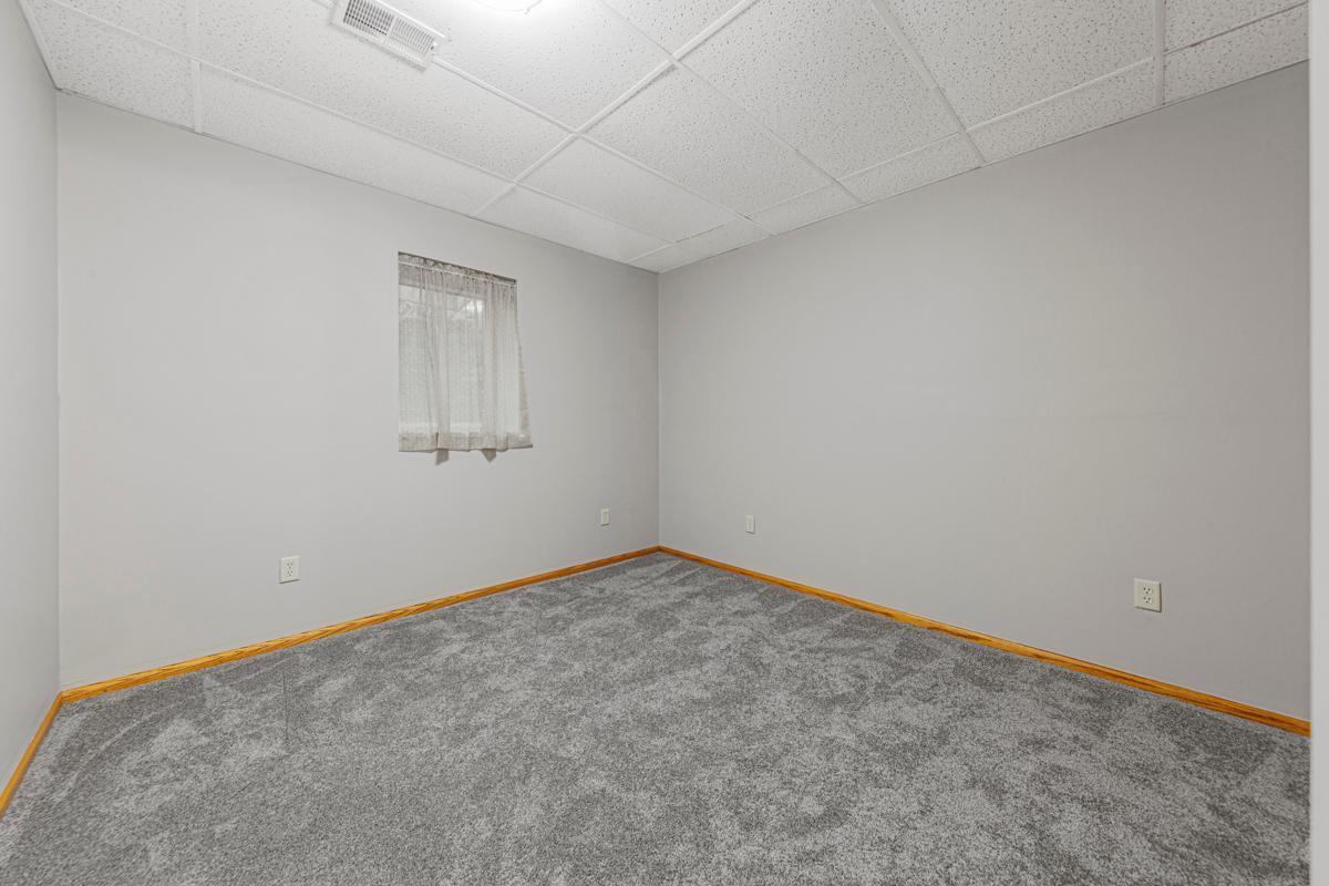 945 Rice Street Faribault, MN 55021 - Photo 33 of 44