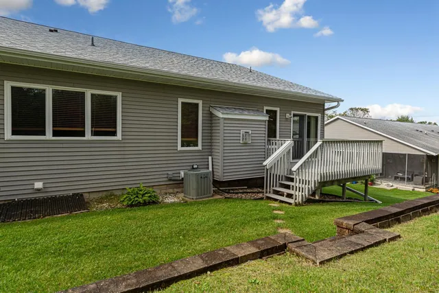 $344,900 | 945 Rice Street, Faribault, MN 55021