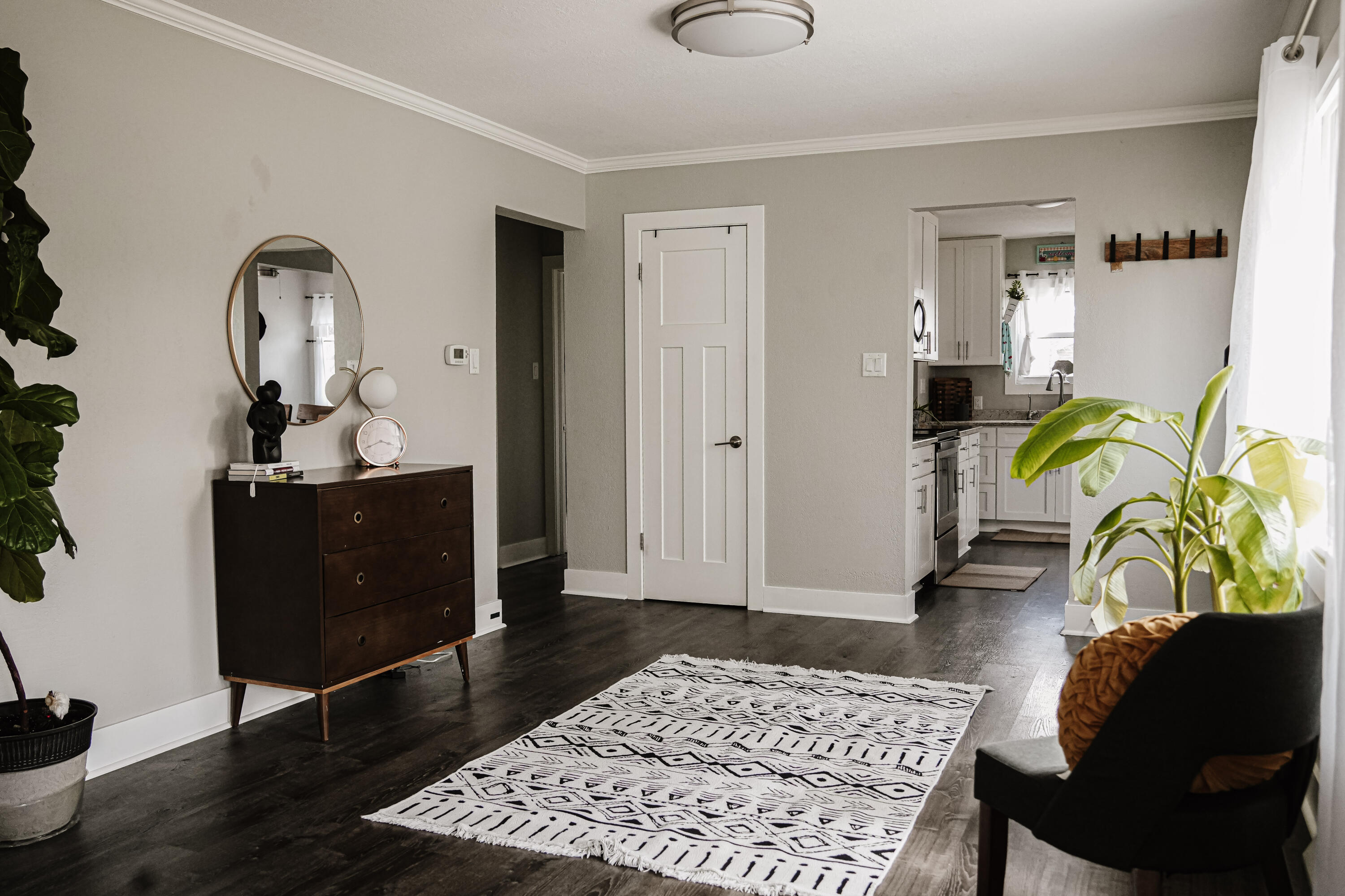 3014 Green Bay Road Port Washington, WI 53074 - Photo 3 of 60 19-DSC09463